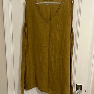 Flax sleeveless v neck tunic